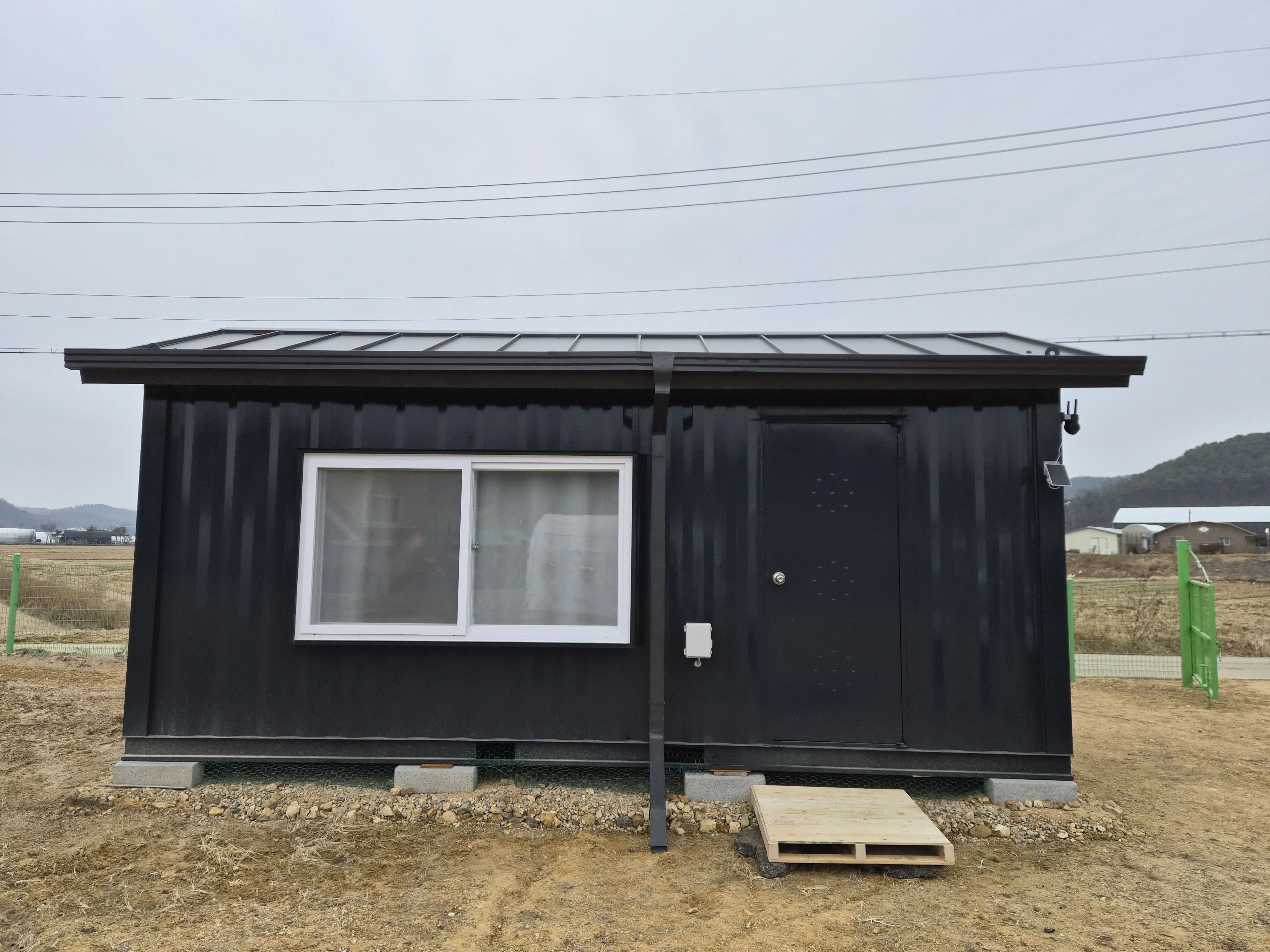 지붕 물받이 신규 시공 후