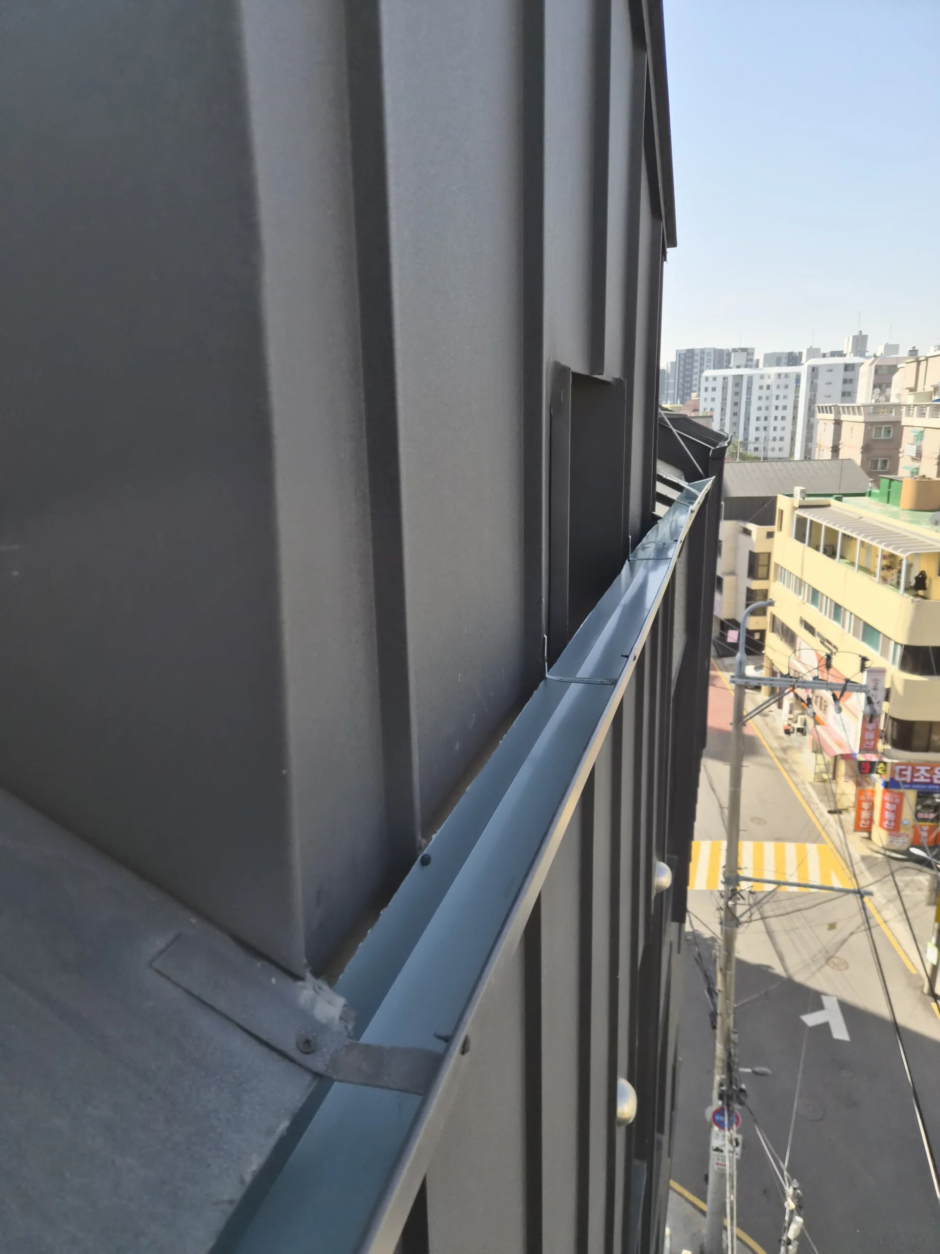 지붕물받이교체 시공 완료 후 사진 1 — 드레인 웍스